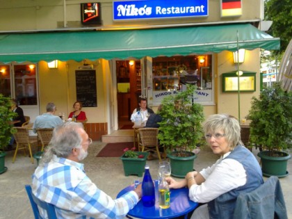 照片: Nikos Restaurant